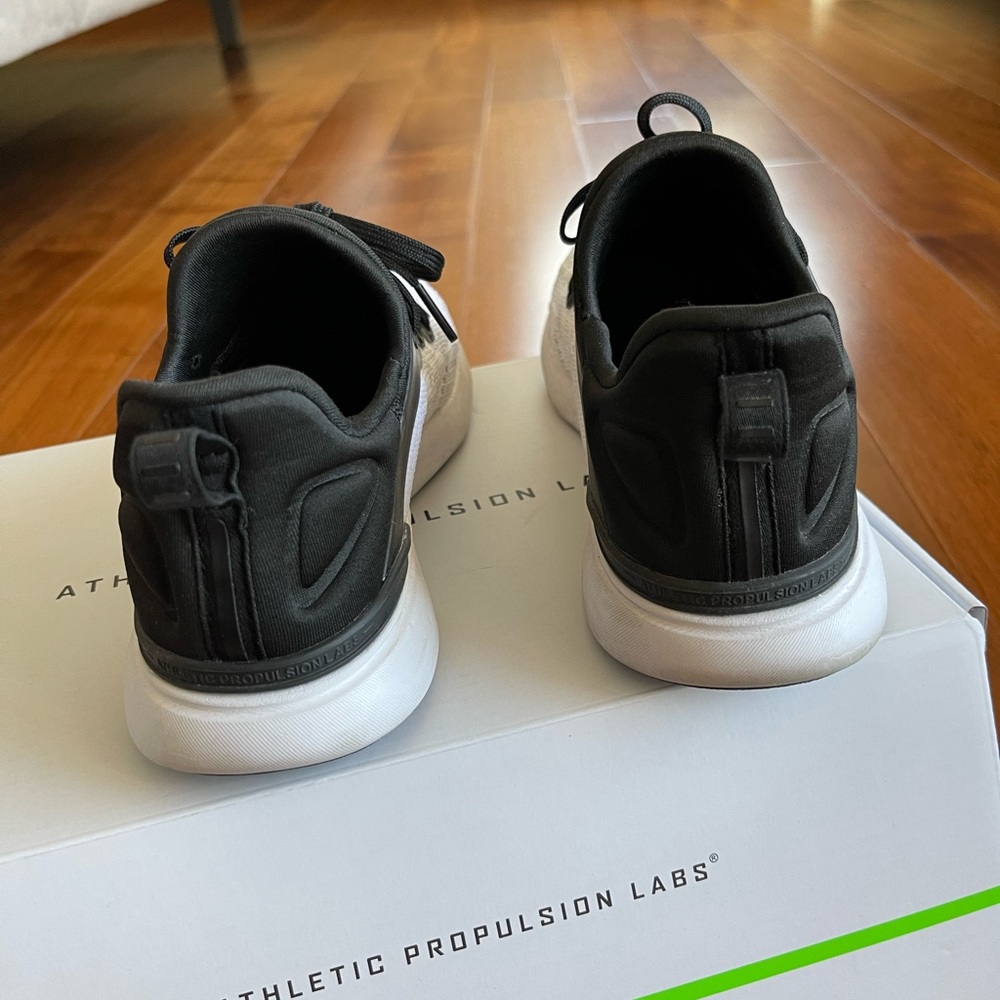 Apl: Athletic Propulsion Labs Techloom Tracer Sne… - image 8